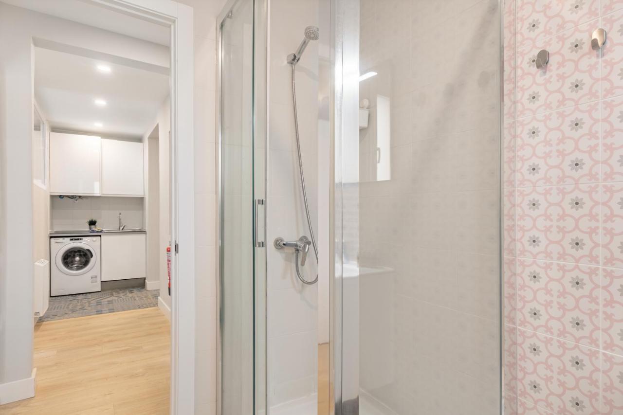 2 Bedrooms 1 Bathroom Furnished - Las Letras - Bright - Mintystay Madryt Zewnętrze zdjęcie