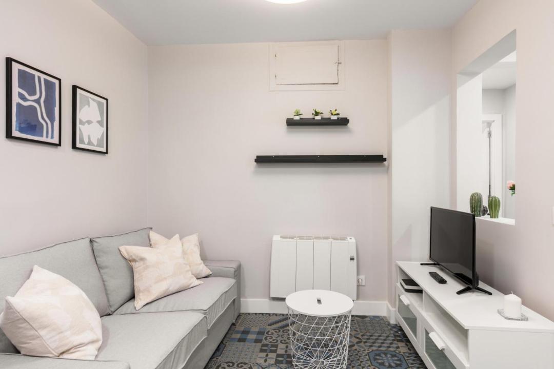 2 Bedrooms 1 Bathroom Furnished - Las Letras - Bright - Mintystay Madryt Zewnętrze zdjęcie