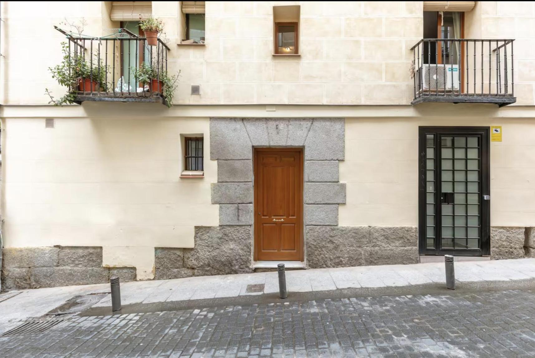 2 Bedrooms 1 Bathroom Furnished - Las Letras - Bright - Mintystay Madryt Zewnętrze zdjęcie